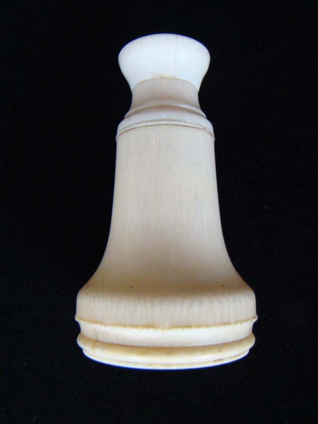 An early 19th century single draw Ivory Monocular — image 2